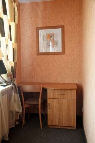 Гостиница Мирта Саранск Номер стандарт с 2 односпальными кроватями-6